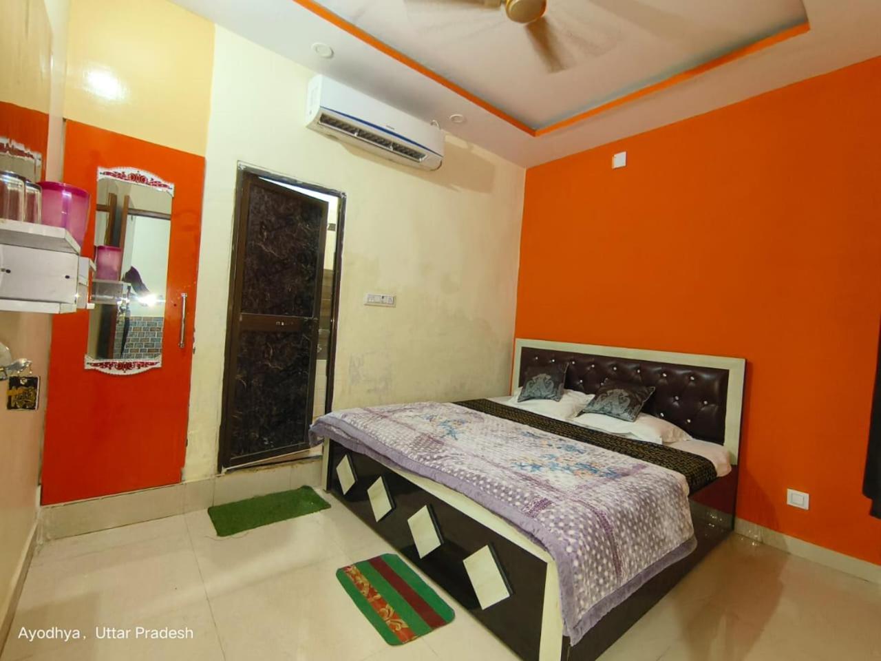 Hotel Shri Ram Bhavan Ayodhya Exterior foto